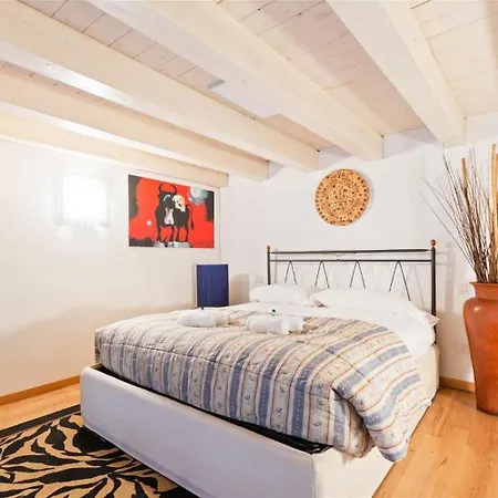 Appartamento Stylish Loft Porta Romana Milano