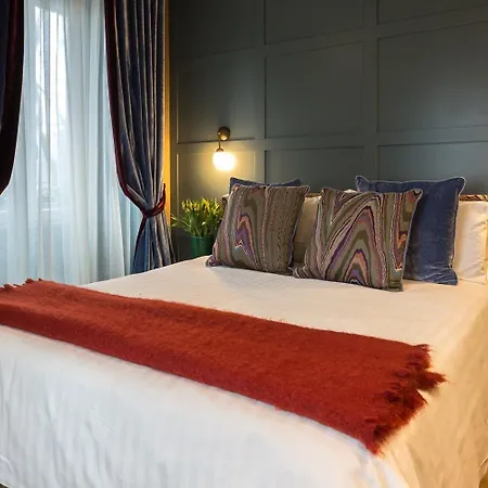 Living 4* Milano