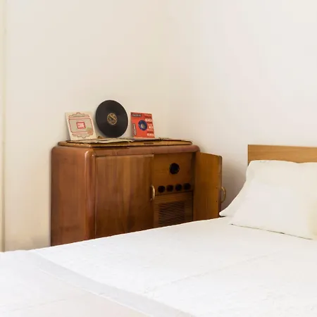 Apartment Sarti Master Guest Mailand