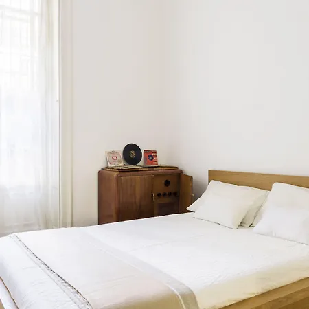 Apartament Sarti Master Guest Mediolan