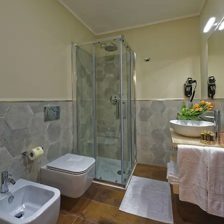 Red Ribbon Милан