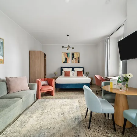 Numa Loreto Aparthotel 4*