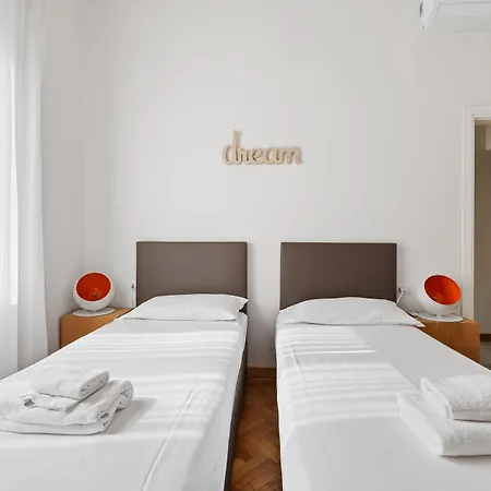 Vittoria Lejlighed Milano