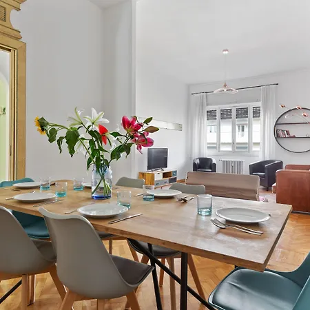 Vittoria Apartamento