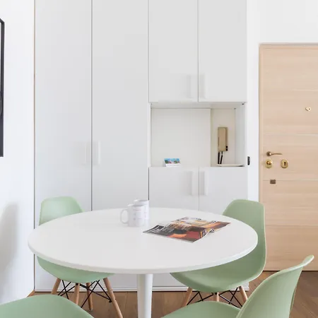 Italianway Comfort - Corsica 61 ميلان