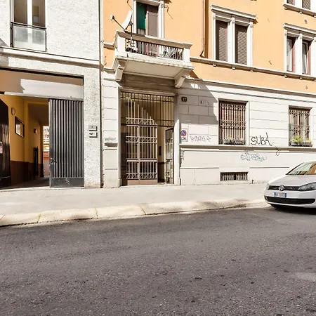 Lejlighed Guesthost - Cosy Nest Isola District Heart Milano
