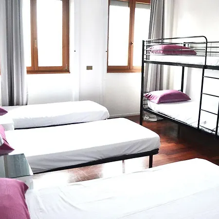 B&B Best Hostel Milano Milaan