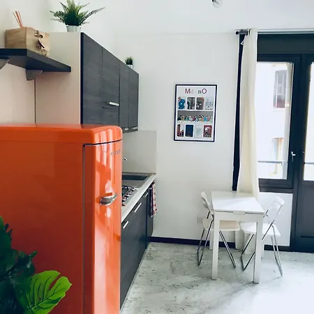 Tadino Apartament Mediolan