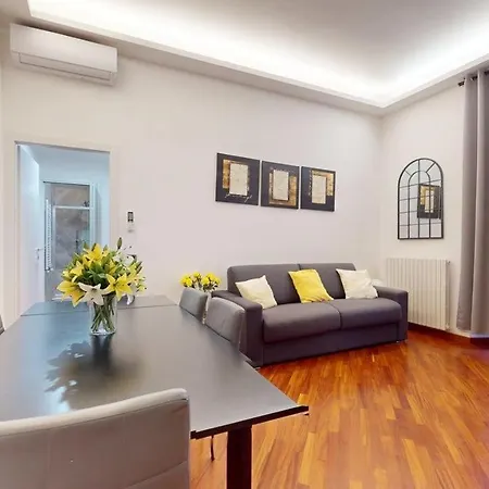 Rent Apartment - Porta Venezia-Luxury Apartment Daire *
