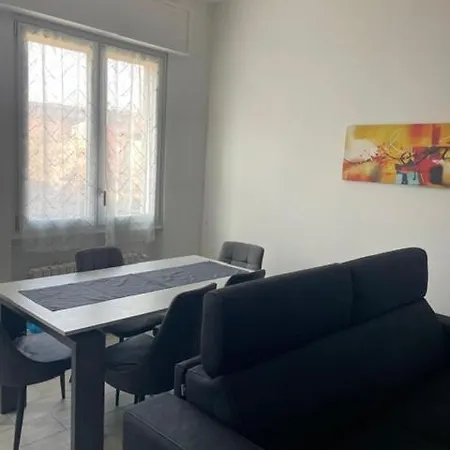 Shining House In Apartamento