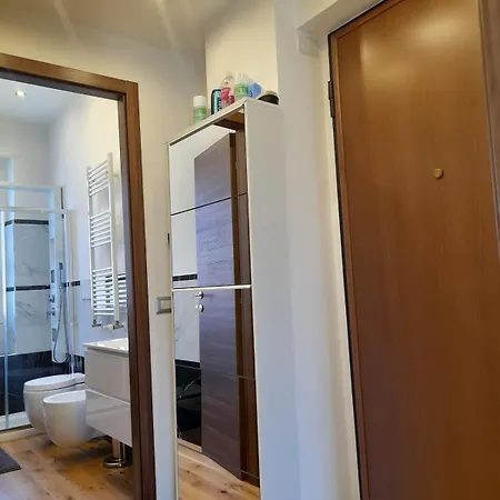 Loft Moderno Zona 8 * Milaan