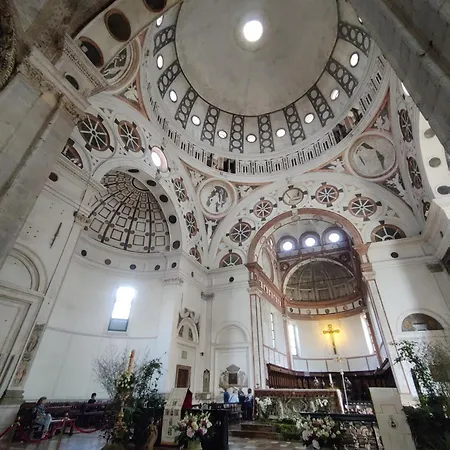 Premier * Μιλάνο