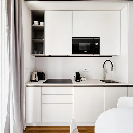 Torre Luxury Gym-pool&rooftop