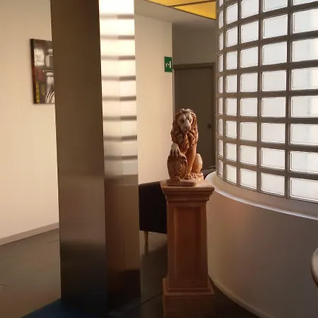 Lucania ホテル ミラノ