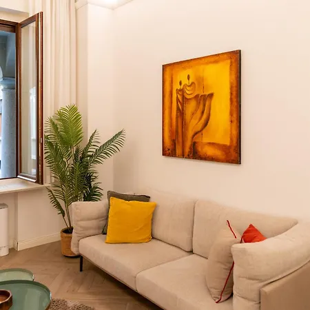 Apartament Cuore Di Brera, Unique Location, Great Charm *