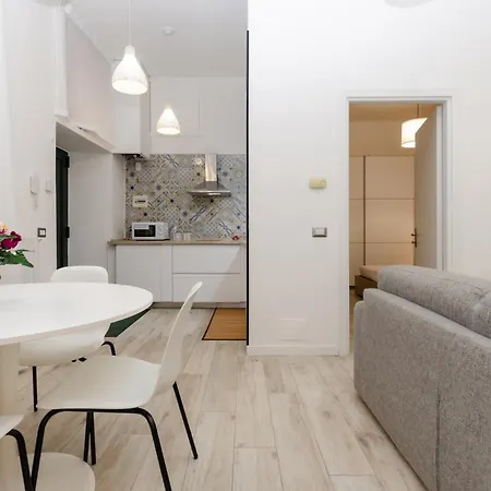 Lägenhet Vivimihome - Duomo Cioffi House