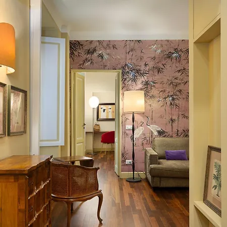 Apartman Elegant Historic On A Tree-lined Avenue Near Cadorna Station