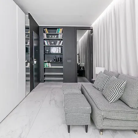 San Babila Executive - Discover The Historic Centre Of Apartament