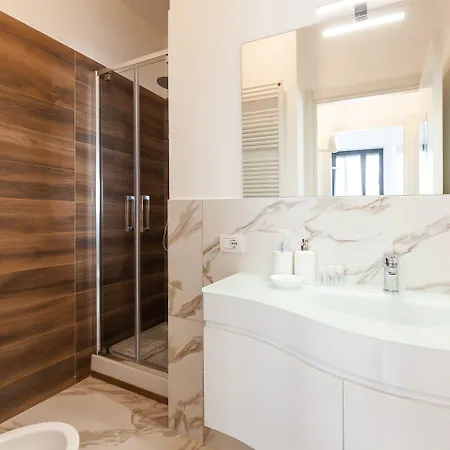 Easyhomes-madonnina View