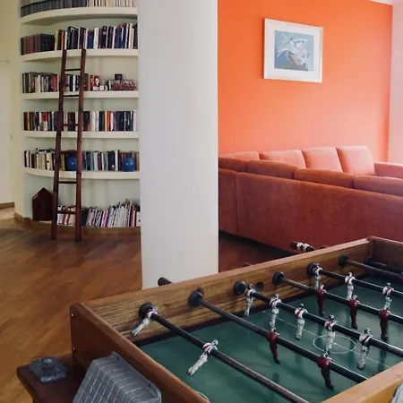 Casa Della Vetra בית הארחה 2*