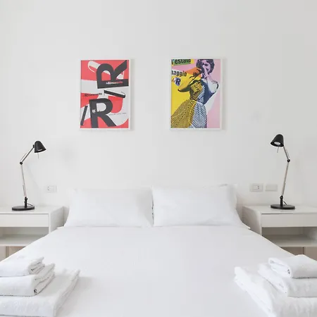 Italianway - De Cristoforis 12 Flat * Milaan