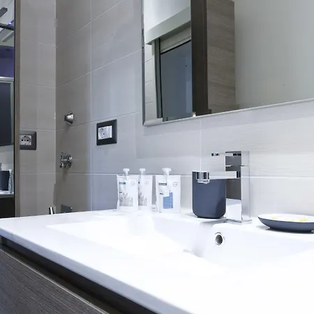 Appartamento Italianway Easy - Piazza Firenze 4 *