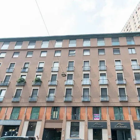 Duomo Deluxe Гостевой дом Милан