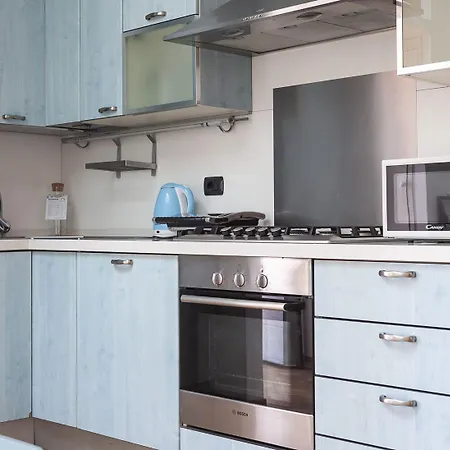 Italianway Easy - Baiamonti 1 *