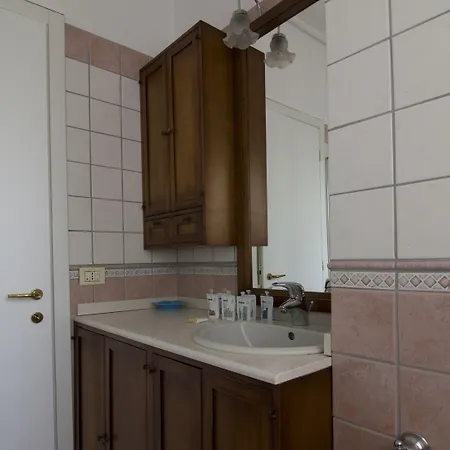 Italianway Easy - Bonnet 5 Apartman