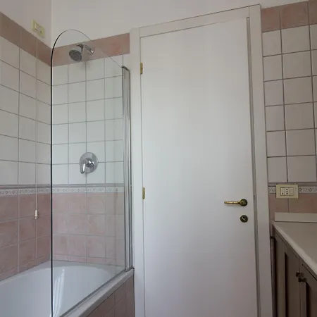 Italianway Easy - Bonnet 5 Apartman *