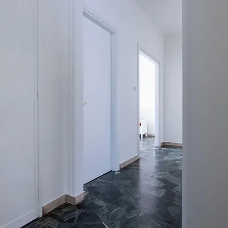 Apartman Italianway Easy - Bonnet 5 *