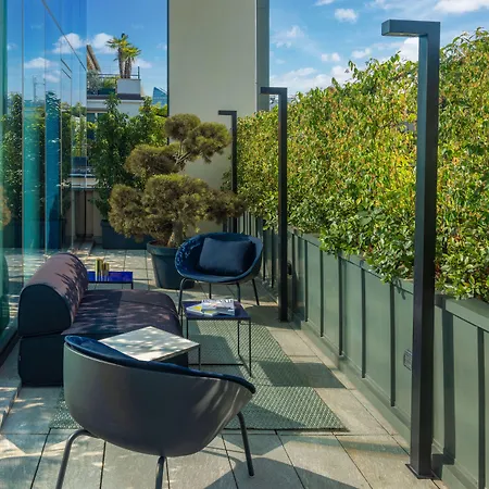 Casa Baglioni - The Leading Of The World