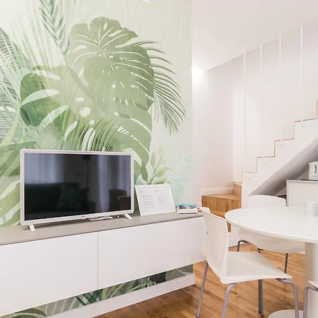 Apartment Italianway Easy - Ciro Menotti 18 *