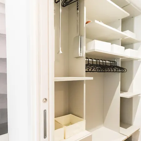 Italianway Easy - Ciro Menotti 18 Apartment