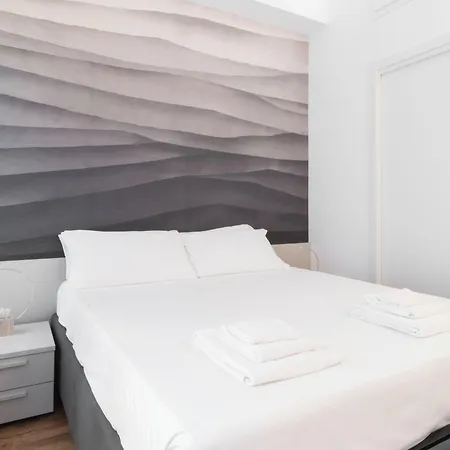 Italianway Easy - Ciro Menotti 18 Apartment *