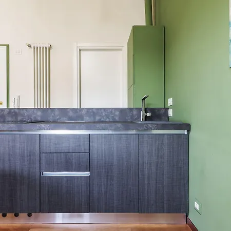 شقة Easyhomes Duomo View ميلان