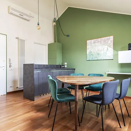 Easyhomes Duomo View *