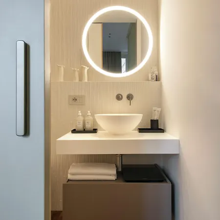 Apartmanhotel Domya - Manzoni 25 5*