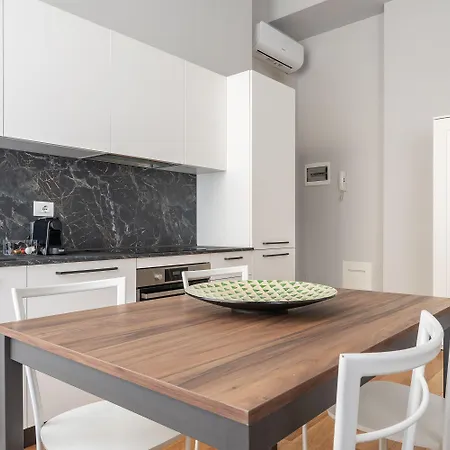 Easyhomes - Botta Апартаменты *