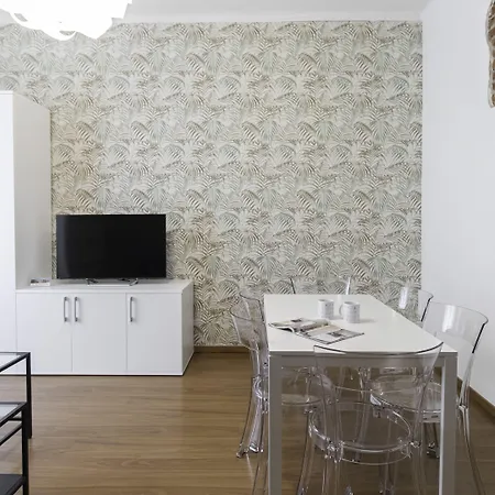 Italianway - The B Village New Apartamento *