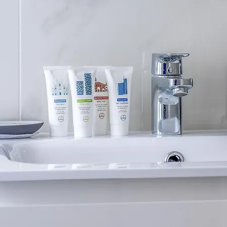 Italianway - The B Village New Milán