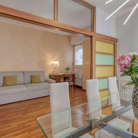 Bnbutler - Stromboli, 22 - Ampio, Luminoso Ed Elegante Apartmán Milán