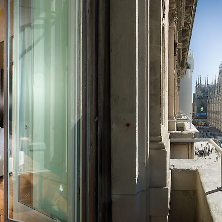 The Glamore Duomo Milan