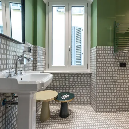 Dh Spiga Гостевой дом 4*