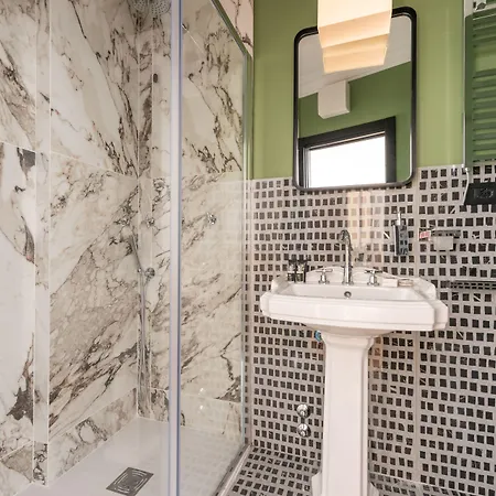 Гостевой дом Dh Spiga 4*