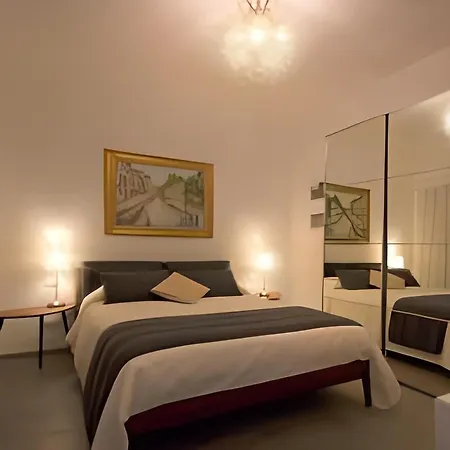 Imhome - Porta Romana Pensjonat 4*