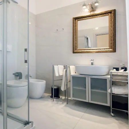 Affittacamere Imhome - Porta Romana 3*