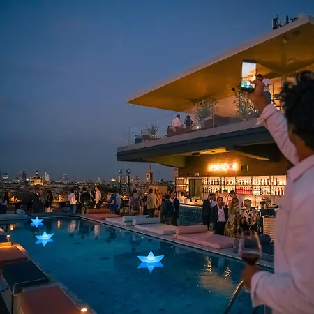 21 House Of Stories Navigli 4* ミラノ