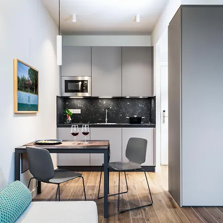 Co99 Art Building Aparthotel 4*