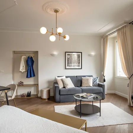 Daplace - Corso Monforte Maison d'hôtes 4*